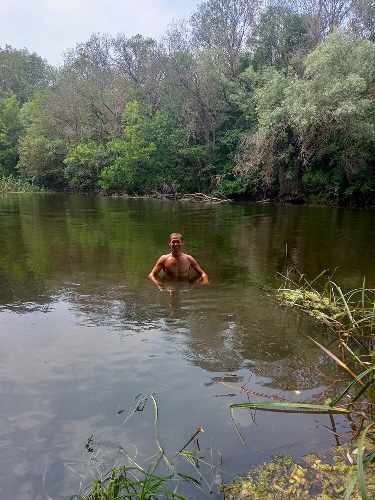 ���� 42048933 ������� ����, 37 ���, ���� ���������� � �����-����������