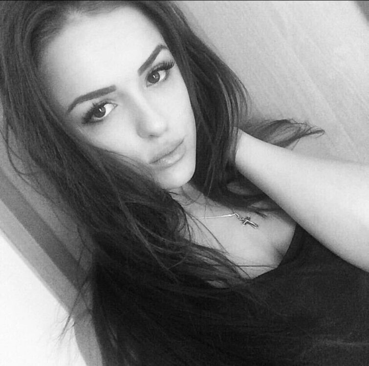  30609693  Olesya, 24 ,    