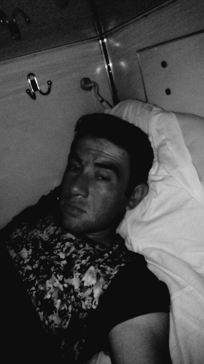  15786833  Asror, 31 ,    