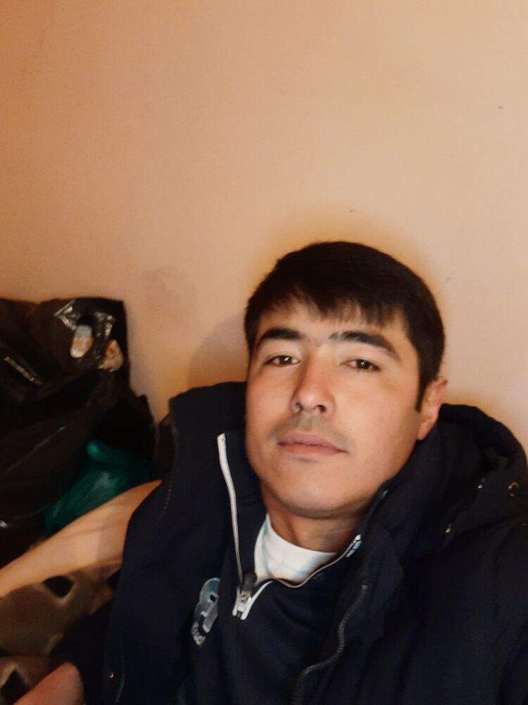  29936893  , 33 ,    