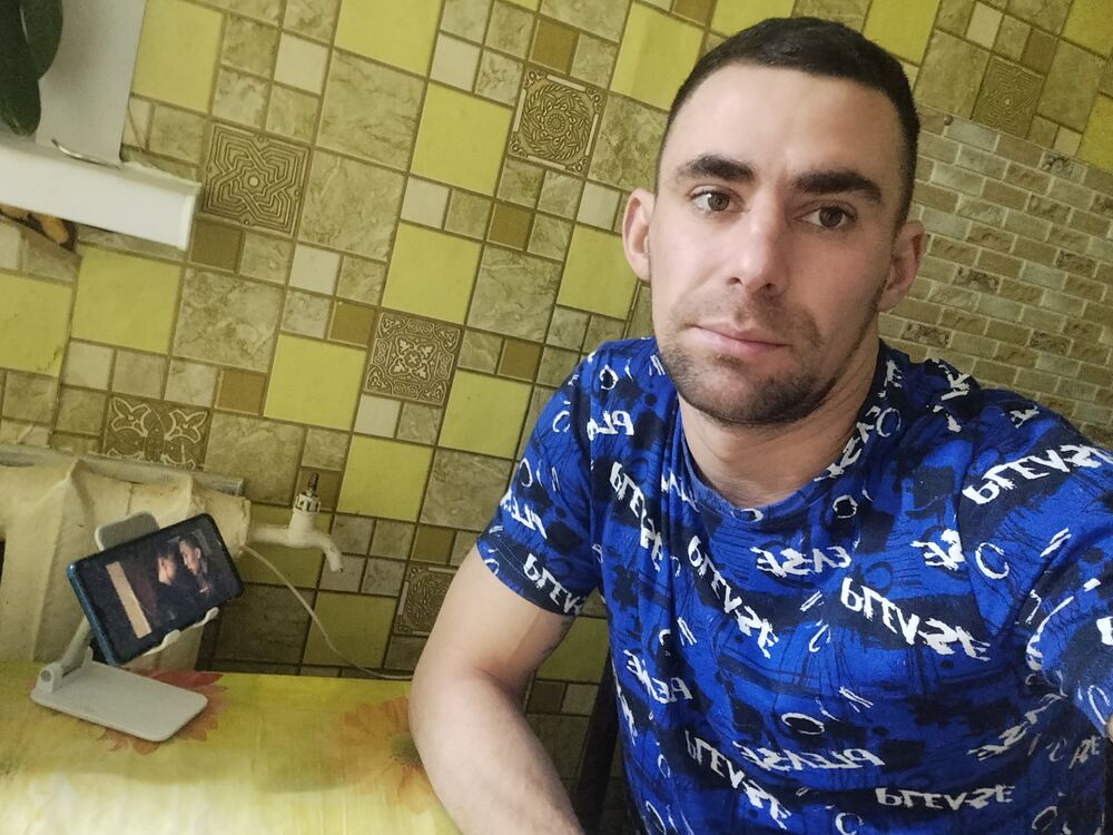  46991183  Vyacheslav, 31 ,    