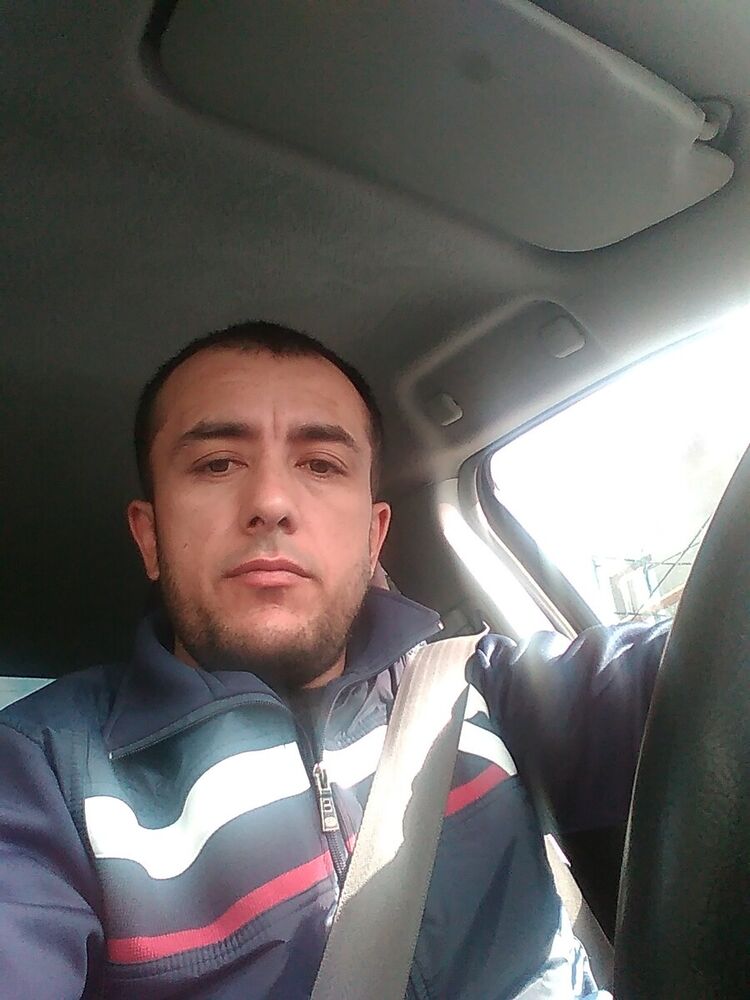  21545703  , 40 ,    