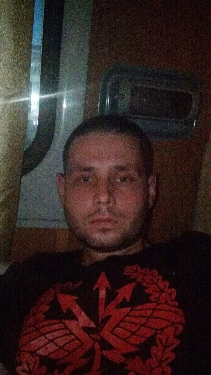  21465733  , 32 ,    