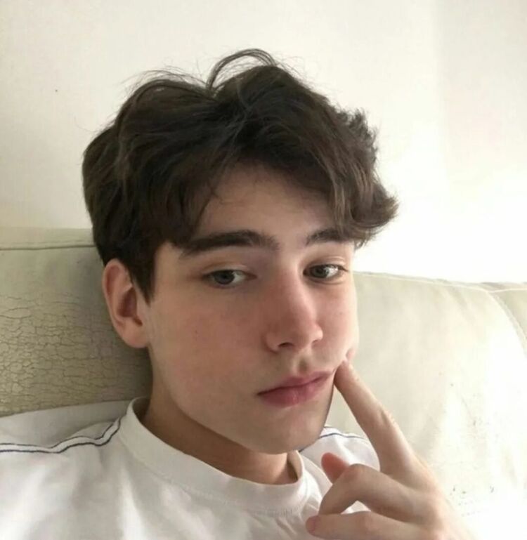  42029393  , 24 ,    Banghazi