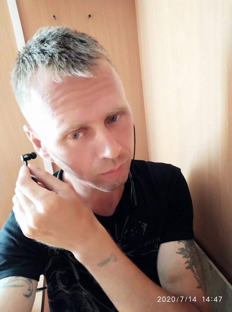  20800283  , 40 ,    