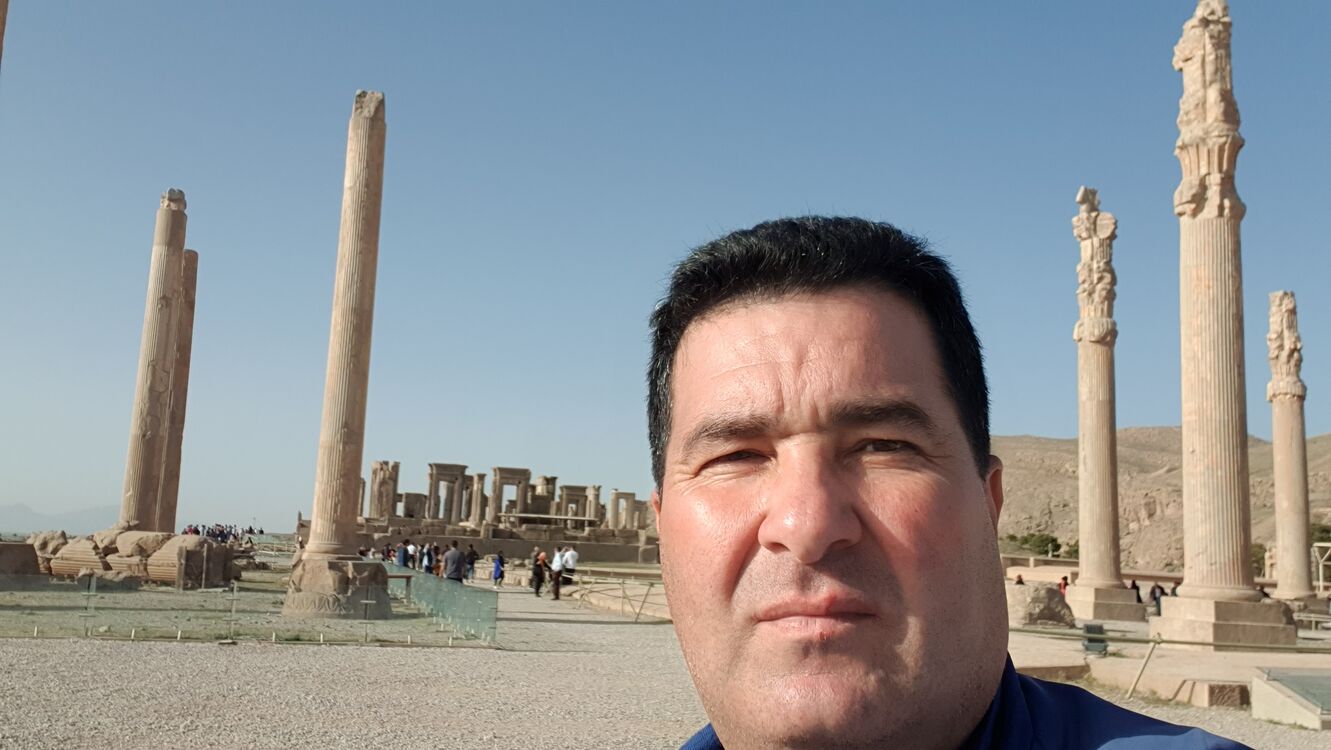  ,   Arash, 47 ,   ,   , c , 