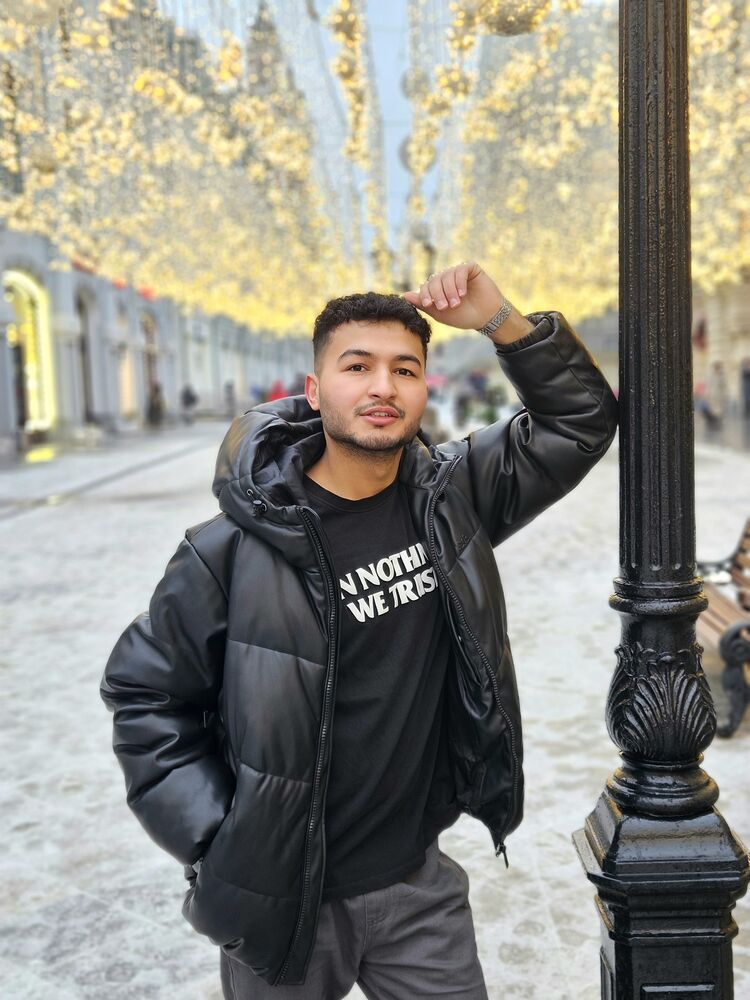 ���� 43945523 ����� ������, 25 ���, ���� ���������� � �����������