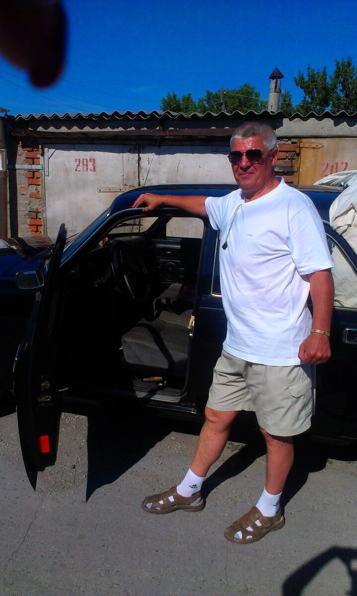  6236363  Oleg, 63 ,    