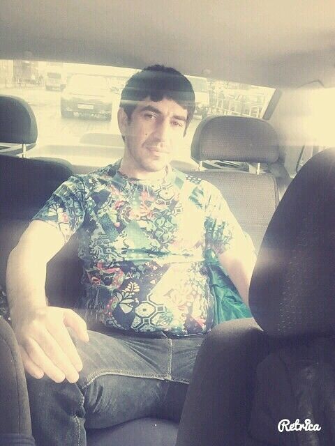  40228113  Ramis, 40 ,    
