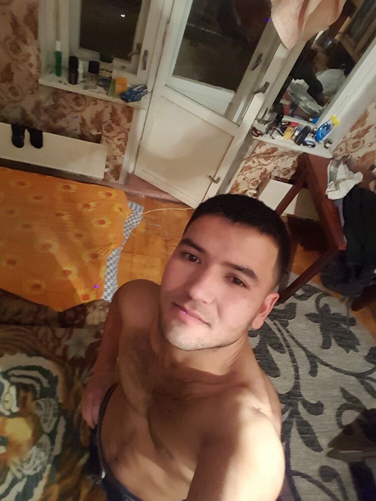  18049883  , 28 ,    