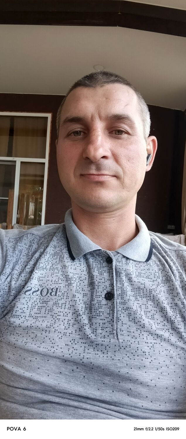  53409073  SlAvA, 38 ,    