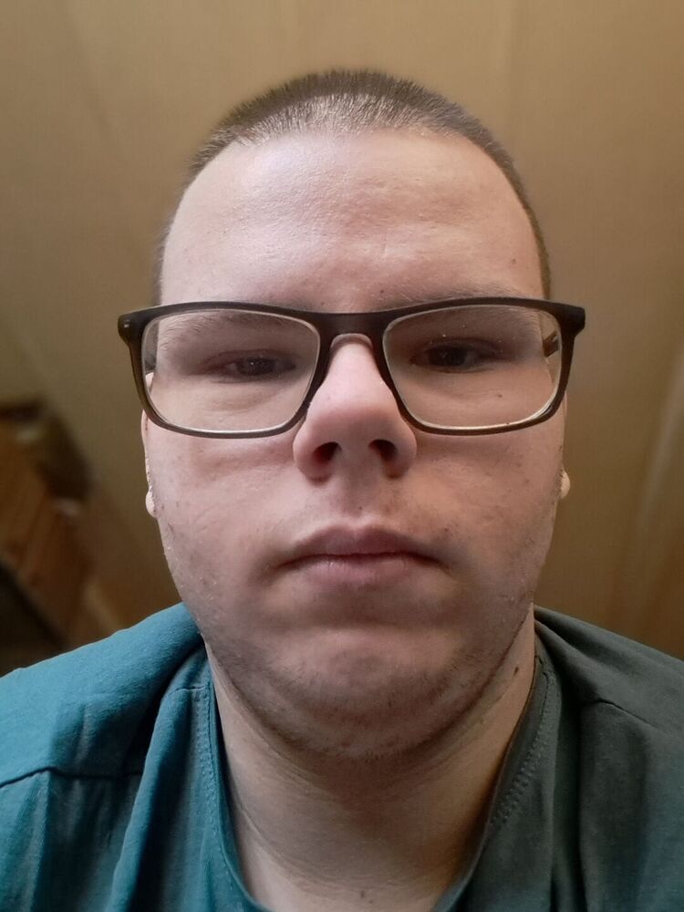  40790943  , 24 ,     