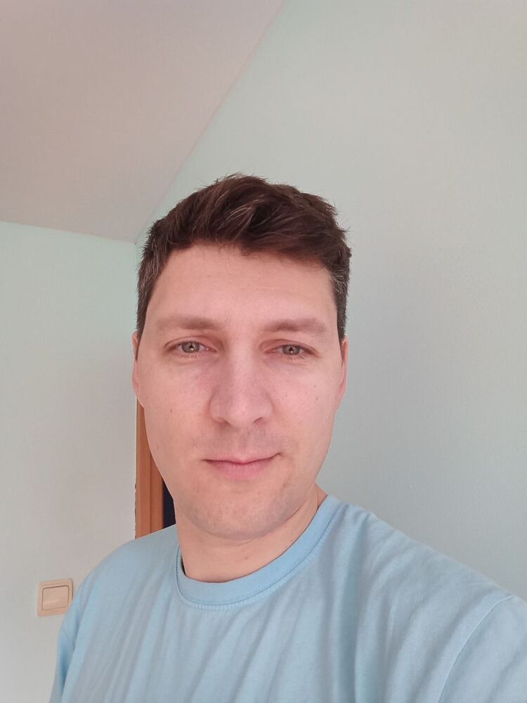  47276103  , 31 ,    