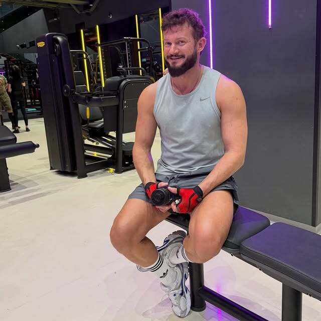 ���� 56187113 ������� �����, 43 ����, ���� ���������� � �����-���������