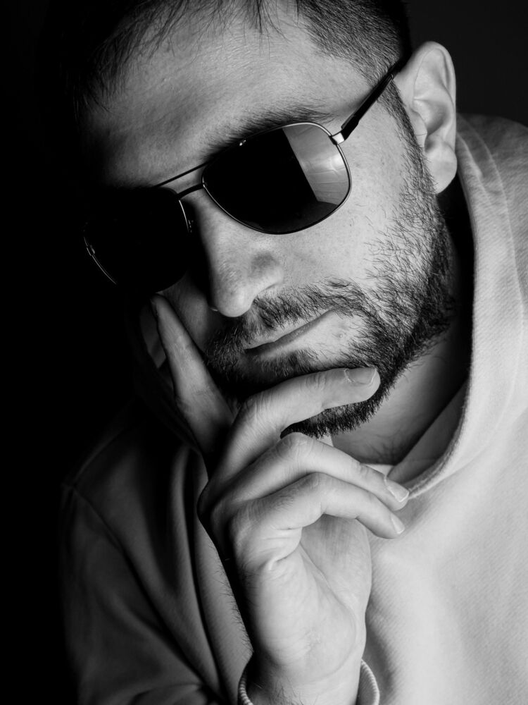  54819093  Artem, 31 ,    -