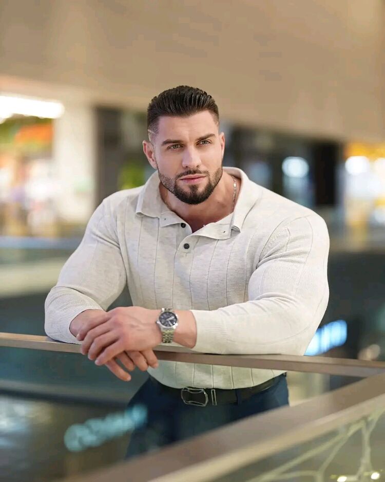  ,   Alex, 36 ,   ,   , c 