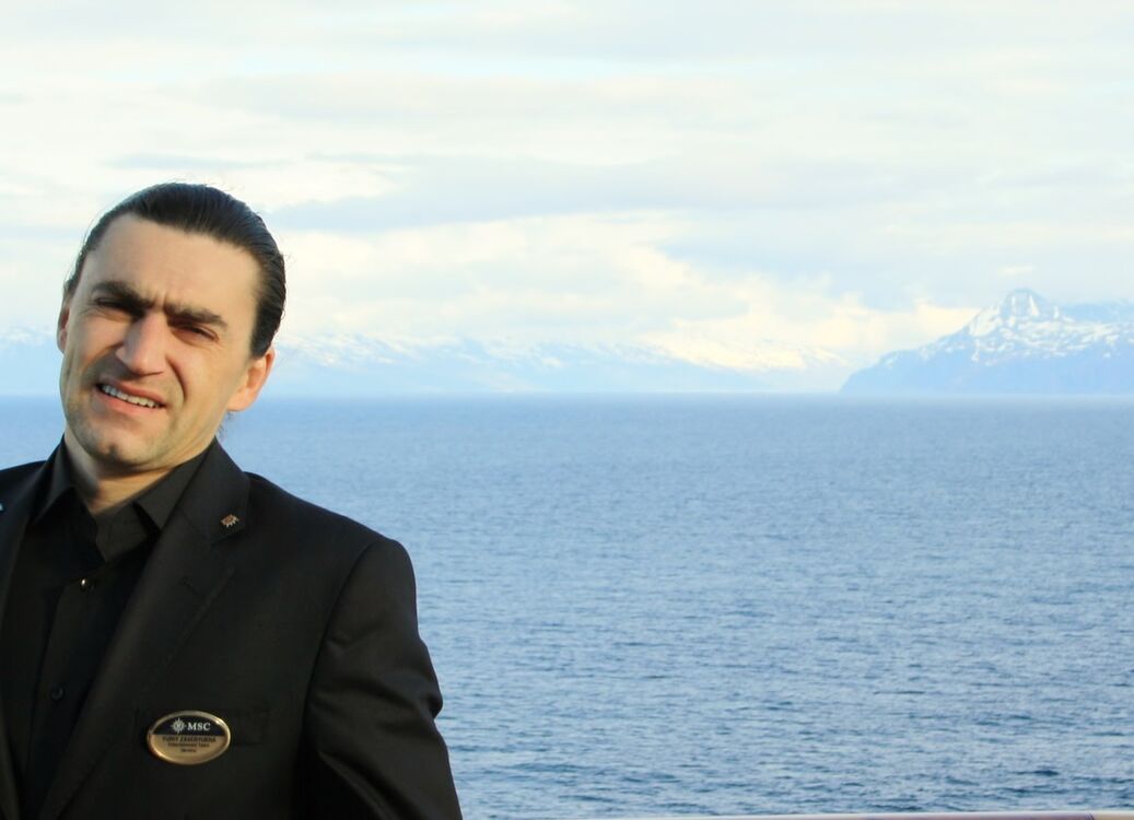   ,   Yuriy, 48 ,   ,   , c 