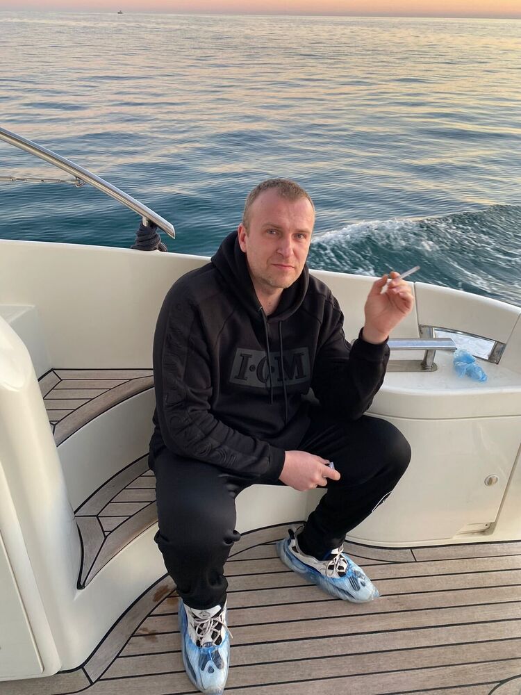  36959203  , 35 ,    -