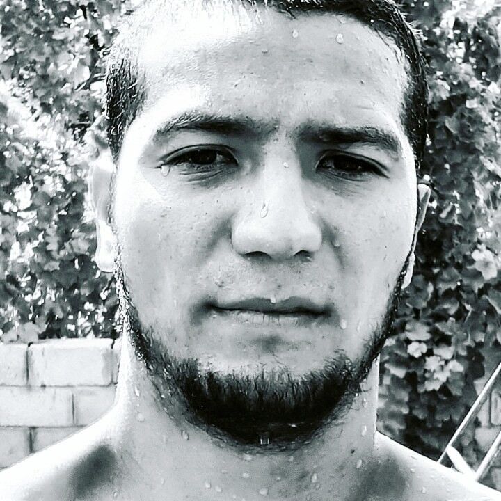  19057993  Ruslan, 31 ,    