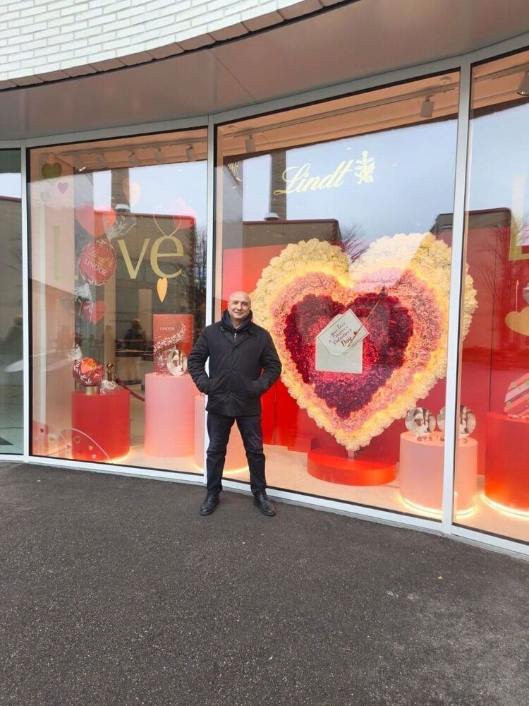 ���� 55533543 ������� ����, 54 ����, ���� ���������� � Herrliberg