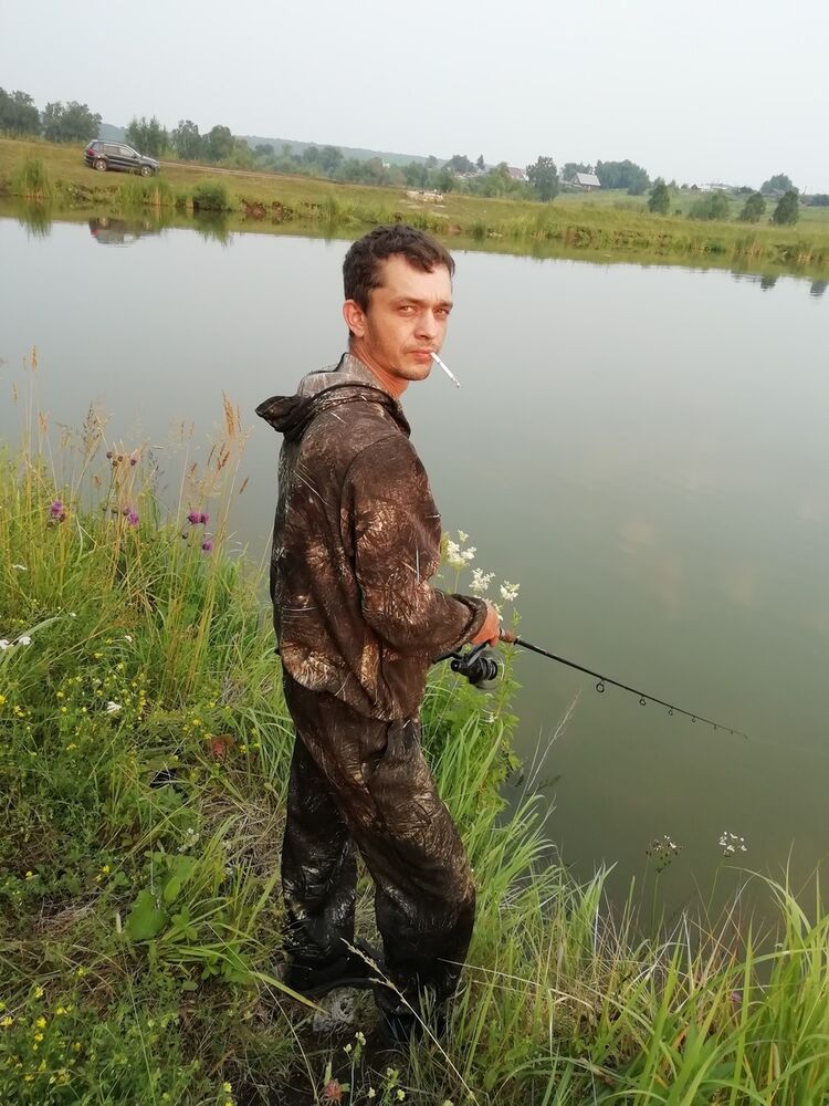  17980553  Nikolay, 38 ,    