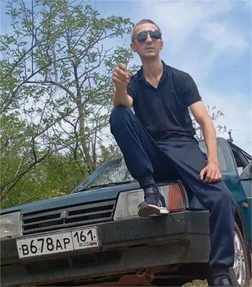  52058683  , 33 ,    