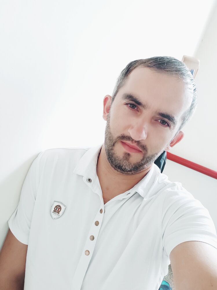 ���������� ������, ���� ������� Jamil, 34 ����, ������������ ��� c�������� ���������