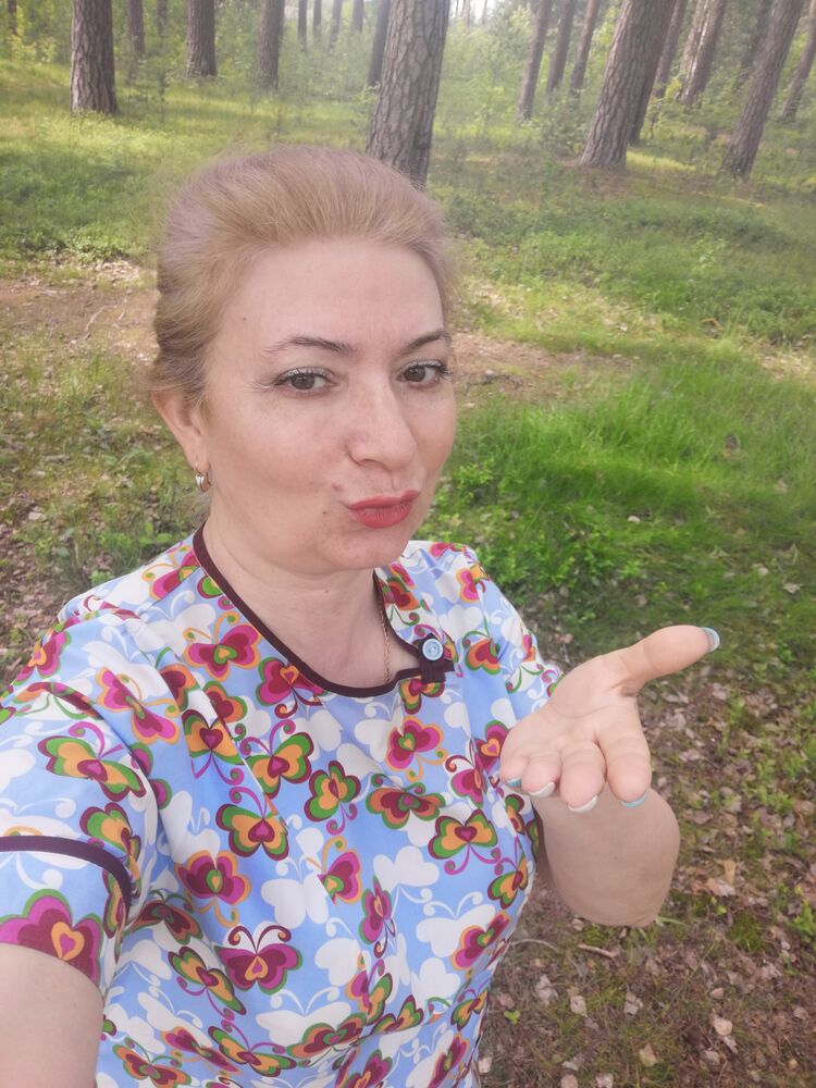  52130723  , 50 ,    -