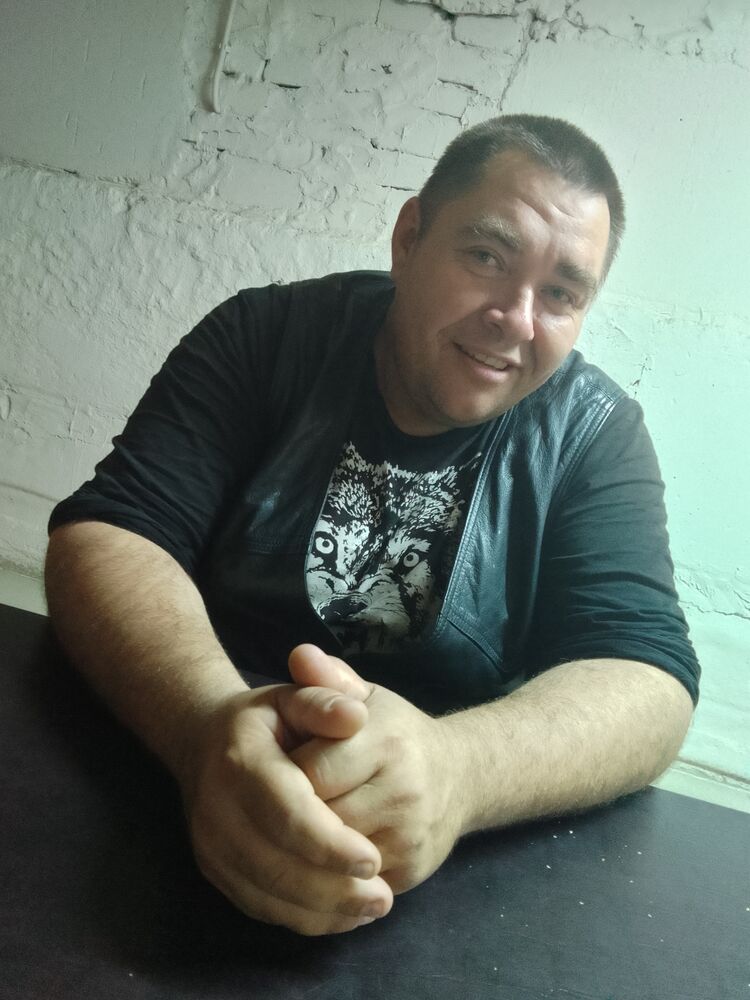  39058113  Igor, 45 ,    
