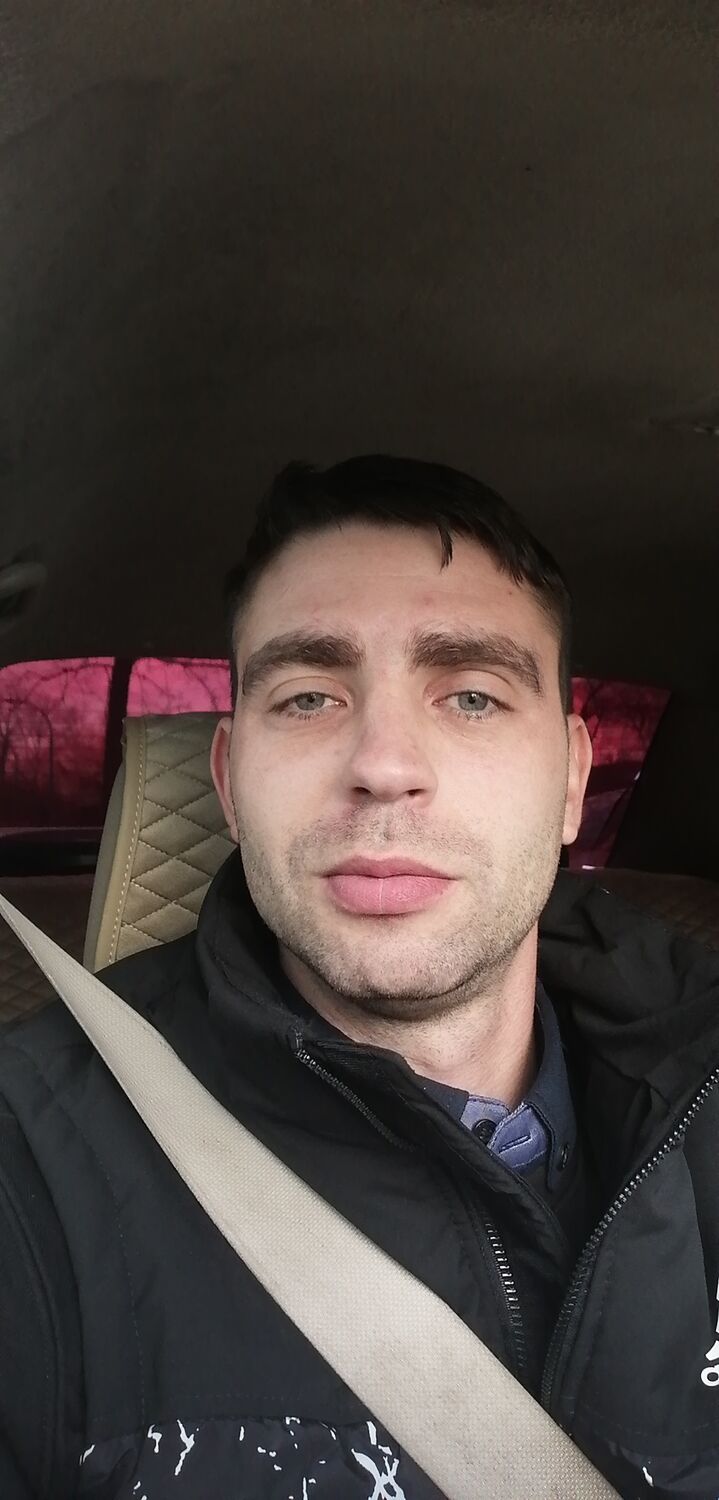  33286903  , 37 ,    