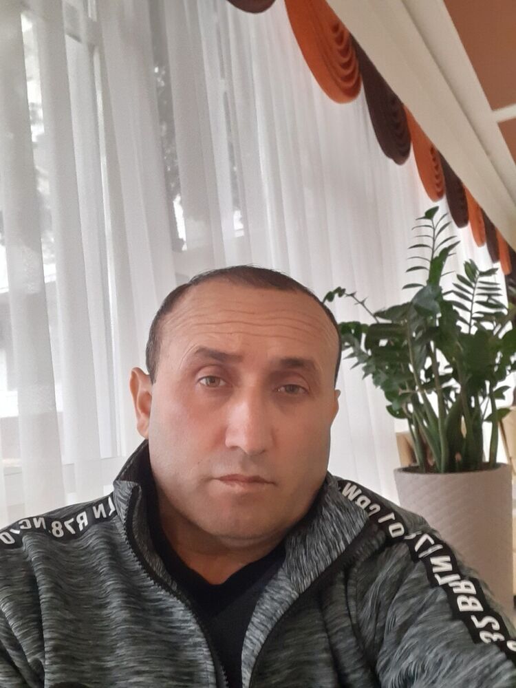  22489943  , 49 ,    