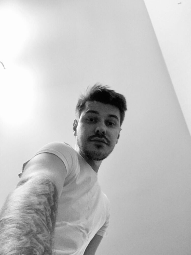 ���� 40373663 ������� ����, 33 ����, ���� ���������� � ����������