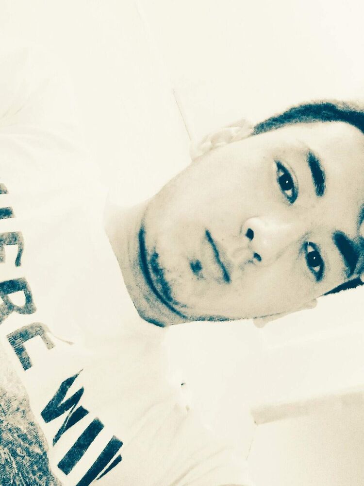  -,   Ayiz, 33 ,   ,   , c 