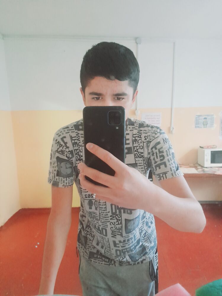   ,   Ekhsonzon, 21 ,   ,   