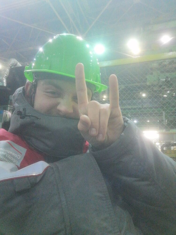  40566443  , 22 ,    