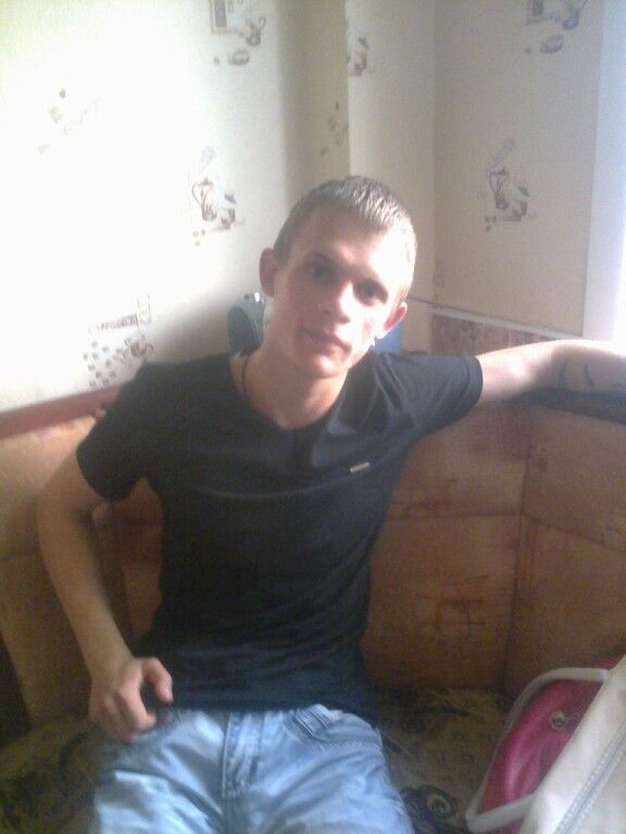  4553793  Nikita, 33 ,    
