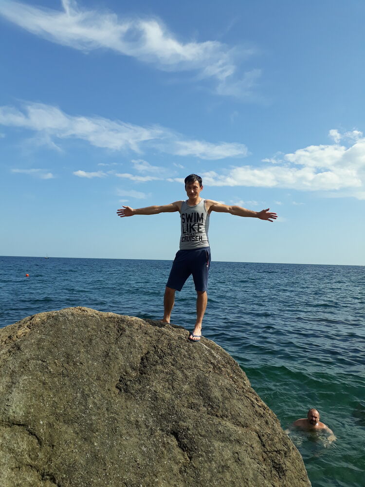  ,   Elmurad, 40 ,     