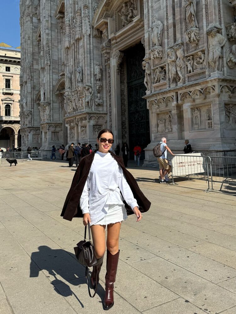  53870853  , 31 ,    Fontvieille