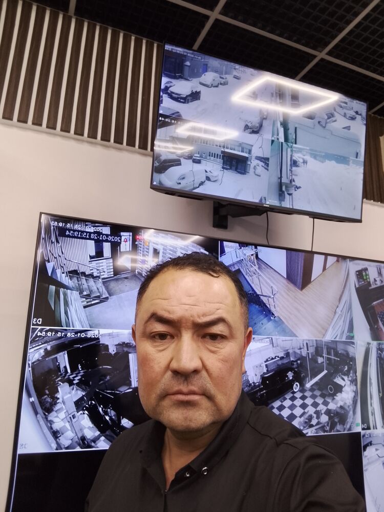 ���������� ������, ���� ������� Ilhom, 49 ���, ������������ ��� c�������� ���������