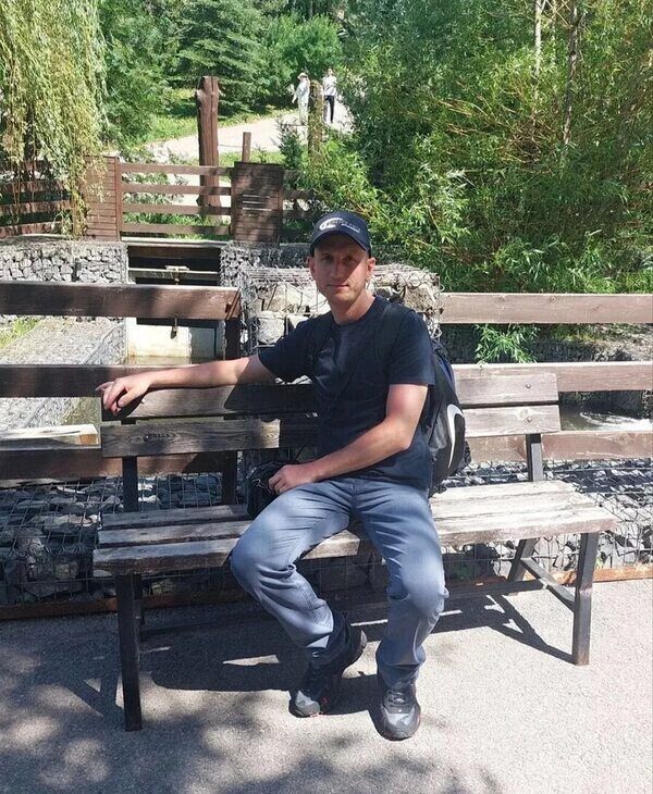  54720573  Alex, 40 ,    