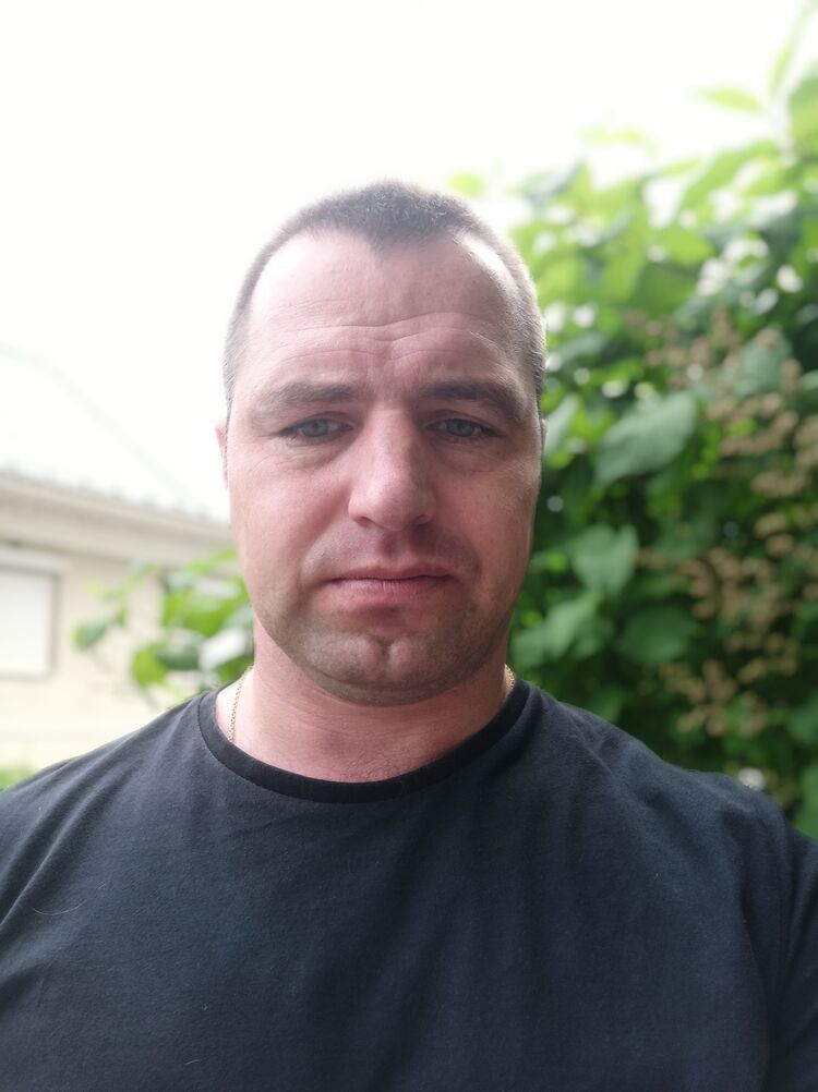  ,   Dima, 44 ,   ,   , c , 