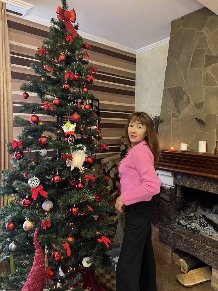  ,   Lubov, 56 ,   ,   , c 