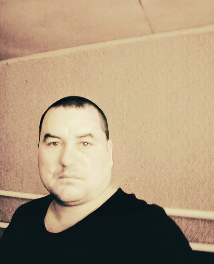  38363583  , 49 ,    