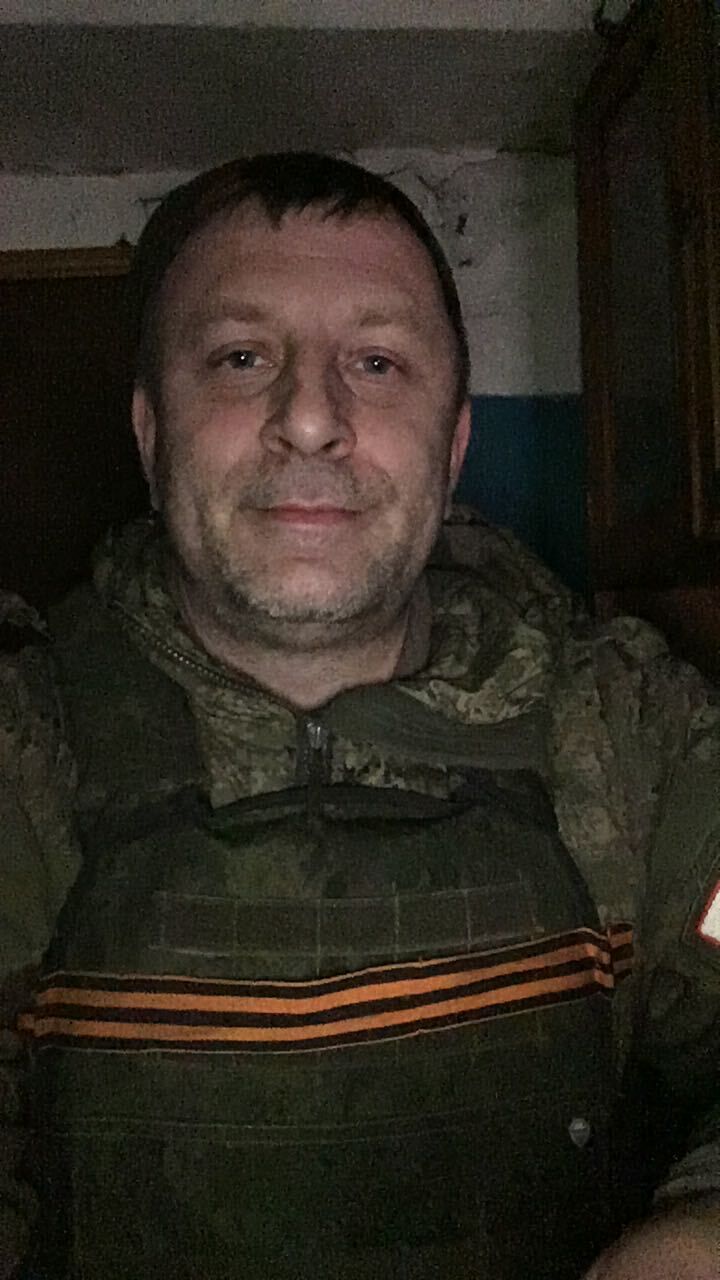  33119813  , 38 ,    