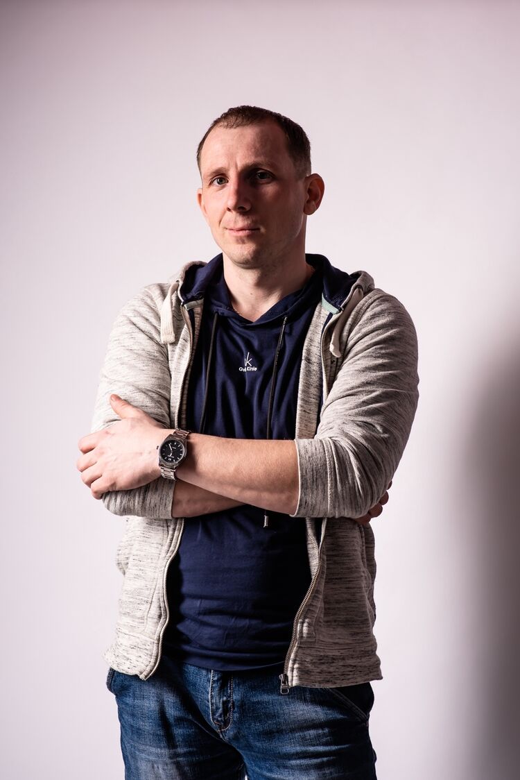  ,   Stanislav, 38 ,   ,   , c 