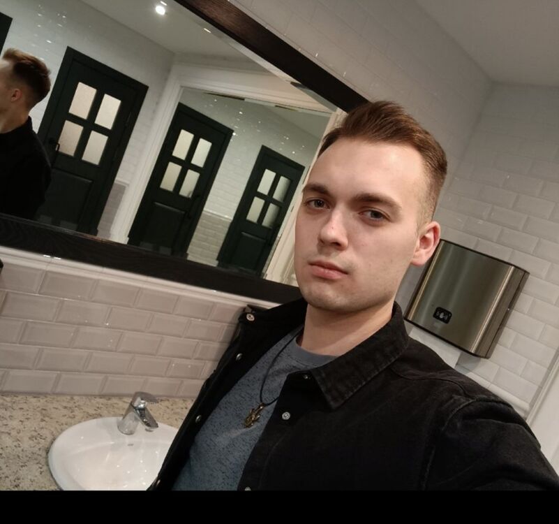  43820713  , 23 ,    -