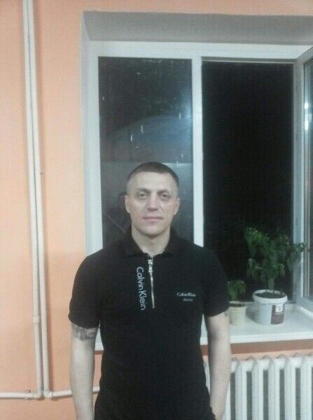  ,   Alex, 46 ,   ,   , c 