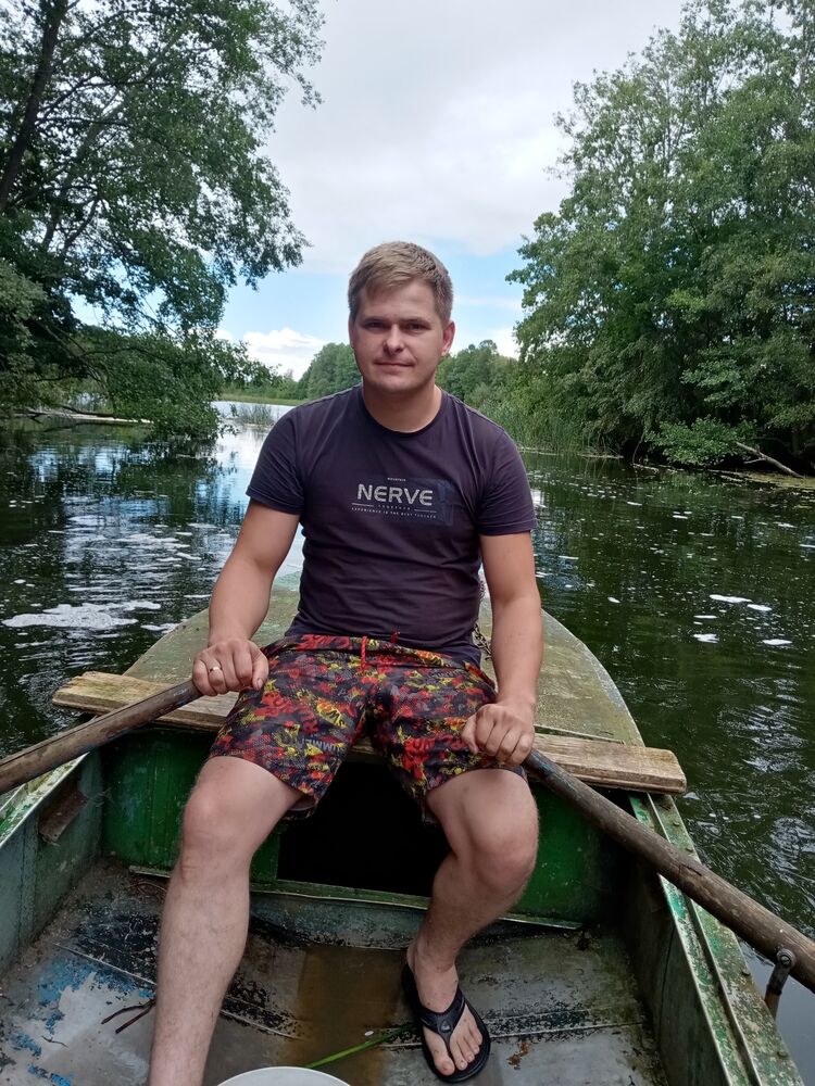  53611553  , 31 ,    -