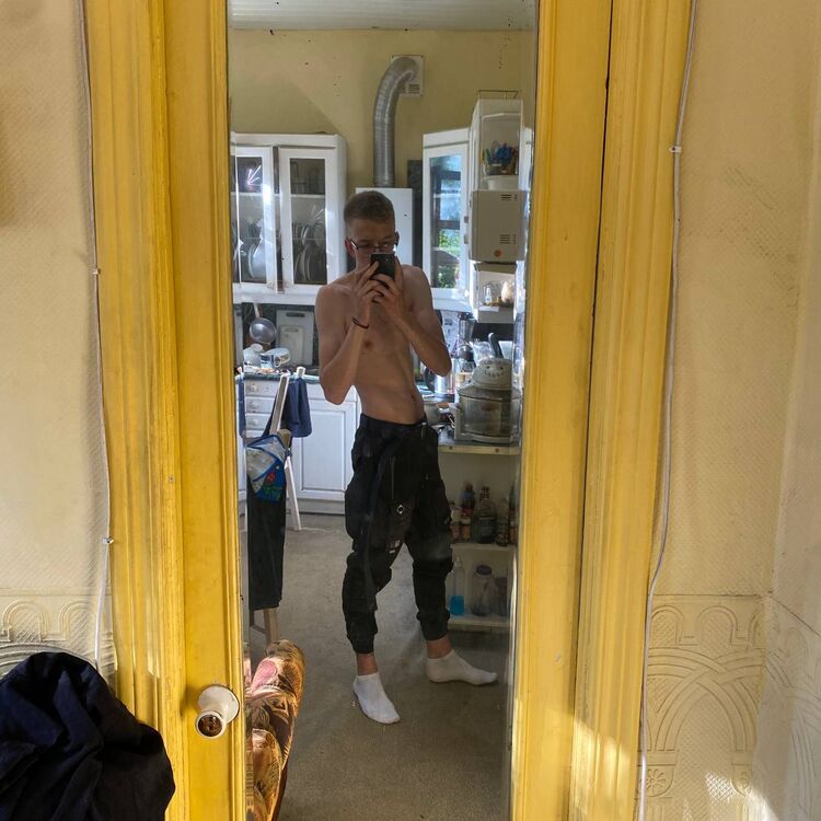 ���� 25252743 ����� ������, 22 ����, ���� ���������� � ������