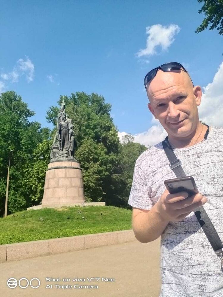 ���� 28722633 ������� ������, 42 ����, ���� ���������� � �����-����������